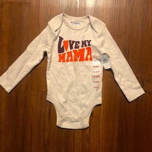 Old Navy Love My Mama Long Sleeve Onesie Size 12-18 Months